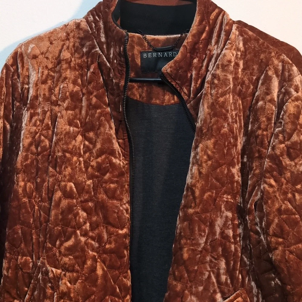 Bernardo Quilted Velvet Bomber Jacket, Size S - Picture 10 of 12